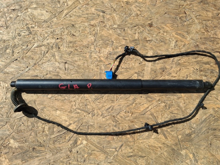 Dämpfer heckklappe heck rechts MERCEDES GLA H247 A2478902400