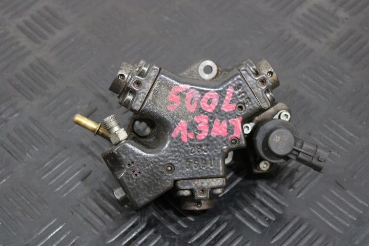 Pompe alimentation carburant de l’injection 55230348 FIAT 500L 500 L 1,3 MJ