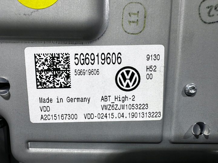 B8 GOLF 7 DISCOVERY PRO 5NA035043C + EKRAN 5G6919606 + RAMKA 10