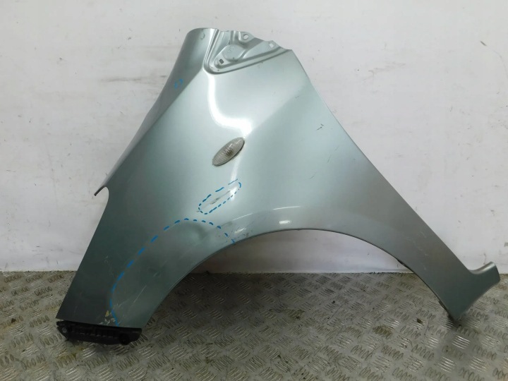 fender front front left TOYOTA YARIS II 2