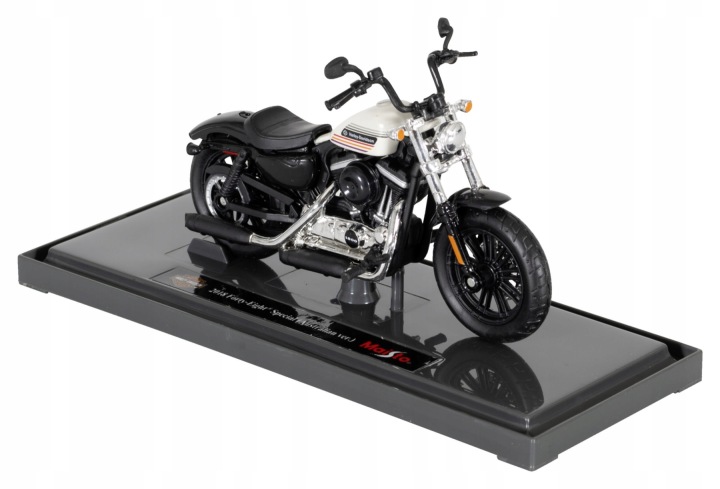 Harley-Davidson Road King Special 2017 Maisto 1:12 Модель Мотоцикла 32336 — фото 10