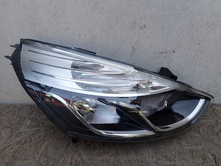 Feux phare Droit REFLEKTOR Droite RENAULT CLIO IV LIFT 12-16 260102796R 115
