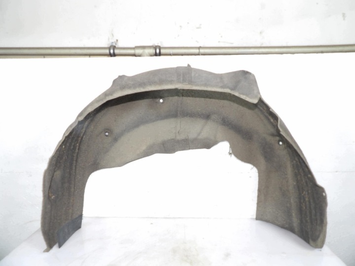 INFINITI Q30 mudguard rear part left