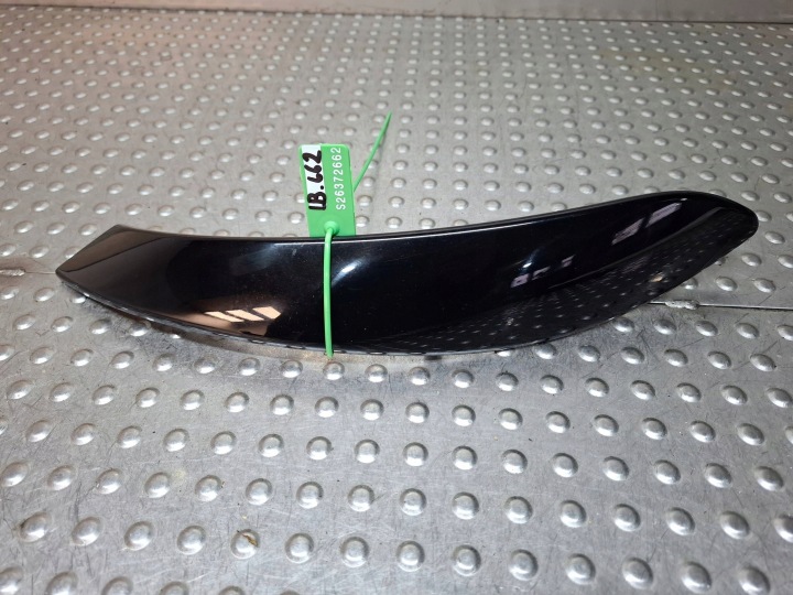 DEKOR dvere pravý predok 27648710 BMW F30 F31