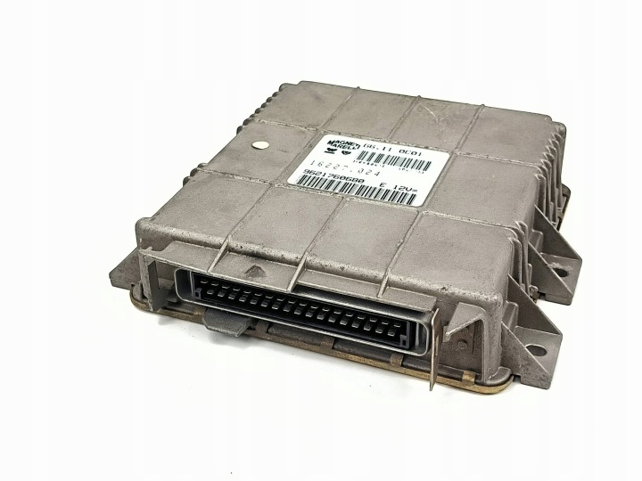 Computer 9621760680 1.1 PEUGEOT 106