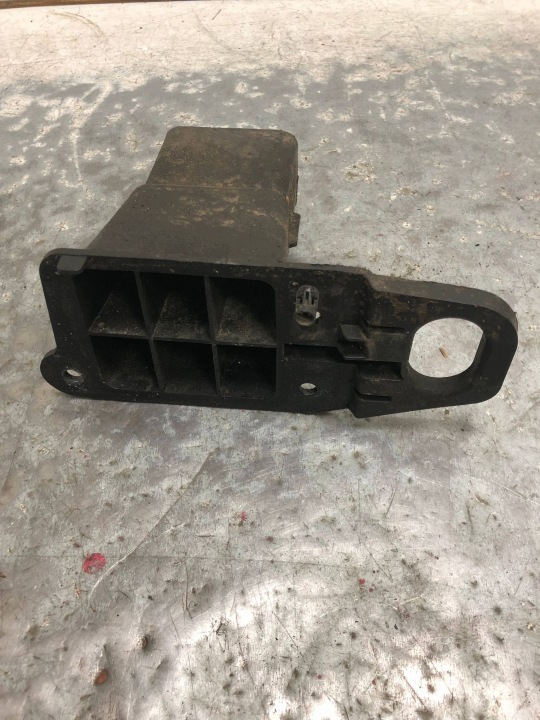 puntone longherone avantreno anteriore destro destra anteriore PEUGEOT 3008 9682791280