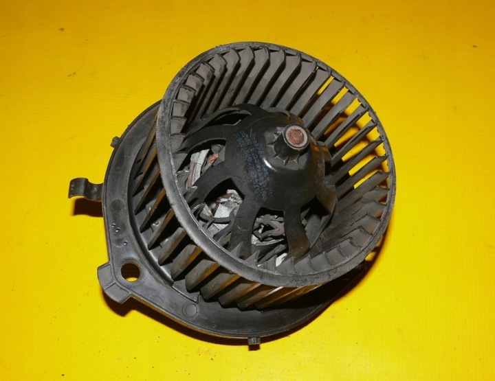 ventilátor tOPENÍ klími IVECO DAILY III 3 29L 35S 272700-5280