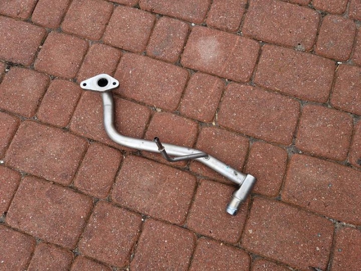 wiring pipe hose 2.0T Opel Insignia B