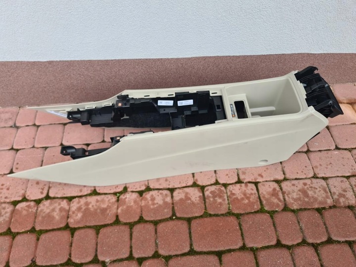 Tunel europa střední Opel Insignia B