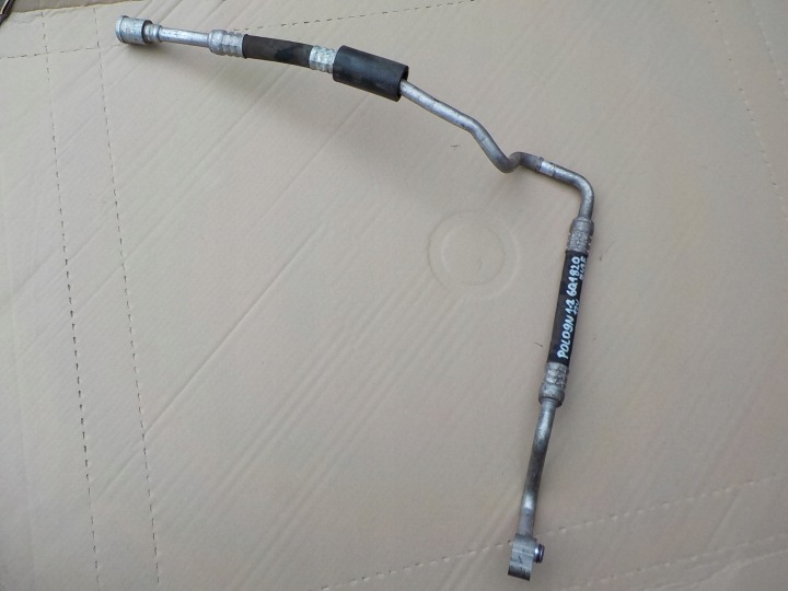 Conduit pieces tuyaux Climatisateur air conditionné vw polo 9n 1,2 6Q1820743F