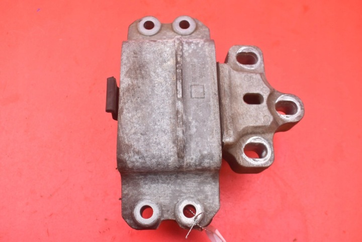 Airbag Getriebehalter getriebe CAG 1K0199555Q SKODA SUPERB 2 II 2.0 TDI 170KM