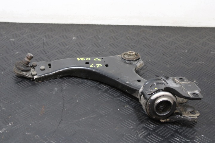 braccetto sinistra anteriore VOLVO V60 CROSS COUNTRY e 1 LIFT 2,0 D