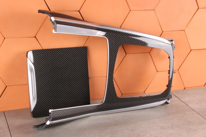 BMW X7 G07 LCI ozdobná lišta DEKOR TUNELU konzoli CARBON FIBRE 7883358