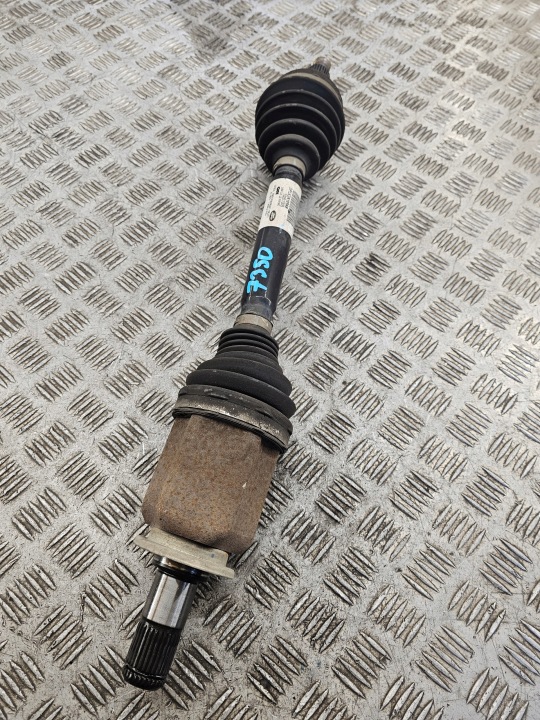 Antriebswelle vorne links LAND ROVER RANGE ROVER SPORT DPLA3N129AB 3.0L diesel