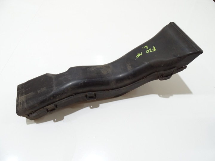 intake drain air TARCZY left BMW F20 M PAKIET OE 8050997 (20210554)