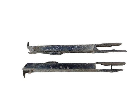MERCEDES W203 Support Feux phare Gauche ou Droit MOCOWNIE A2038801214