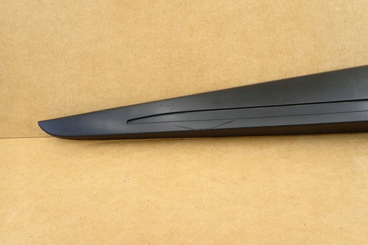 RENAULT CLIO IV 12- Dörrlist Fram Vänster 808777693R OE 6