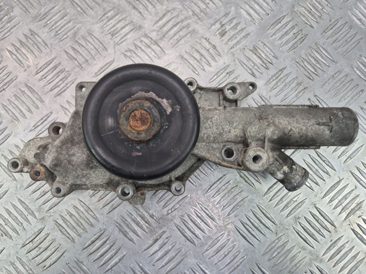 Mercedes C200 CDI W204 water pump OM646.811 A6462000301