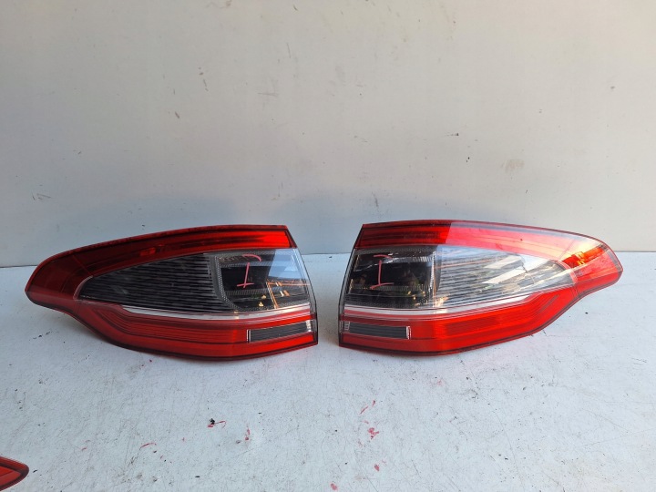 FORD S-MAX MK1 LIFT 10-15 light right LED fender