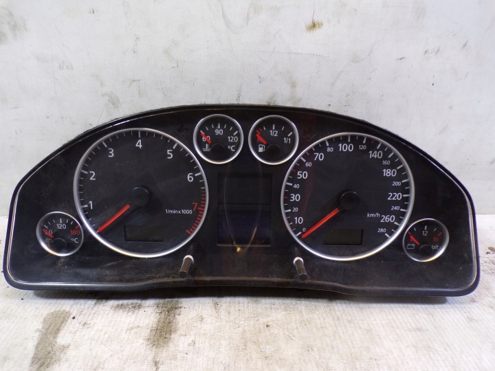 Kombiinstrument Kombiinstrument AUDI A6 C5 ALLROAD 4Z7920900