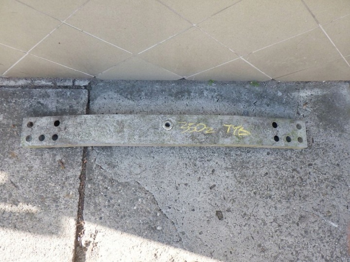 NISSAN 350 Z 350Z TRAVERSE PARE CHOC ARRIÈRE