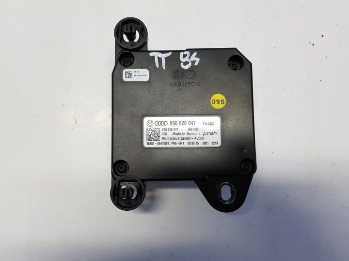 AUDI TT 8S 2.0 TFSI module control unit of the air conditioning