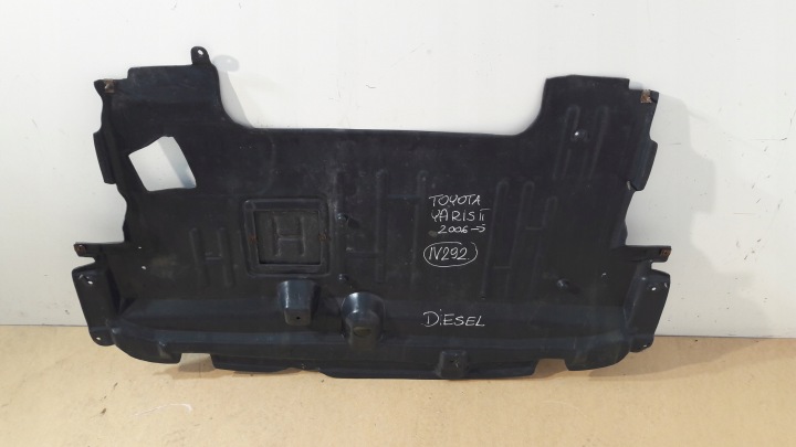TOYOTA YARIS II cover below engine 2006- (N292)