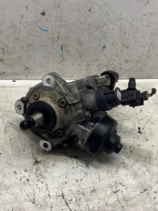Pompe d’injection 33100-2A600 HYUNDAI TUCSON III (2015-2018) 1.7 CRDI