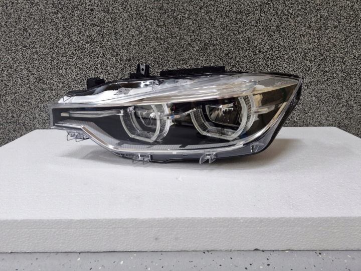Licht links Bmw 3 F30 F31 LIFT FULL LED