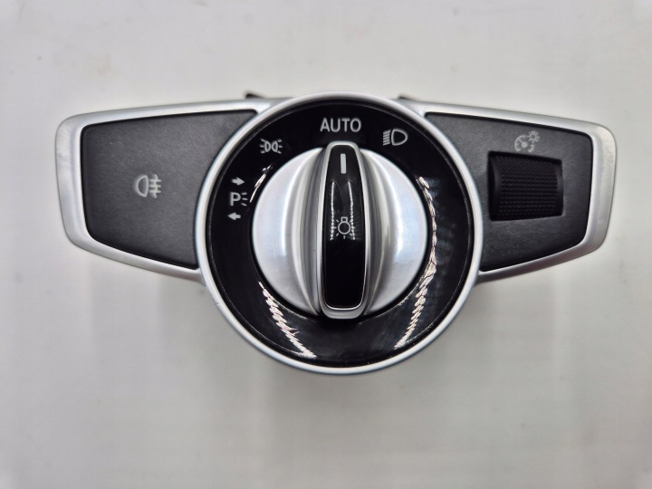 ovladac PANEL světel 2059057007 MERCEDES W205