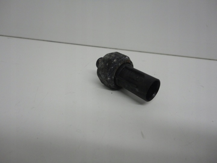 KIA VENGA IX20 G4FA G4FC sensor of pressure oil