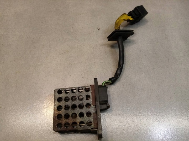 resistor, rheostat, regulator heater fan resistor MERCEDES 1.8