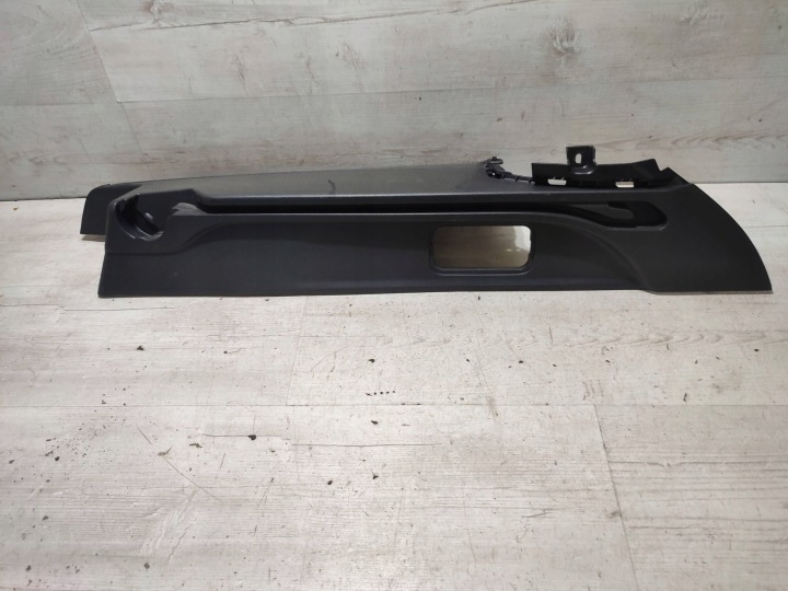 Peugeot 308 2019 rear part side right holder polki/rolety boot