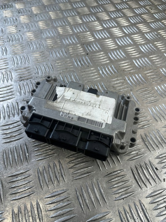 Bedienteil DES MOTORS CITROEN C4 1.6B 9657595880