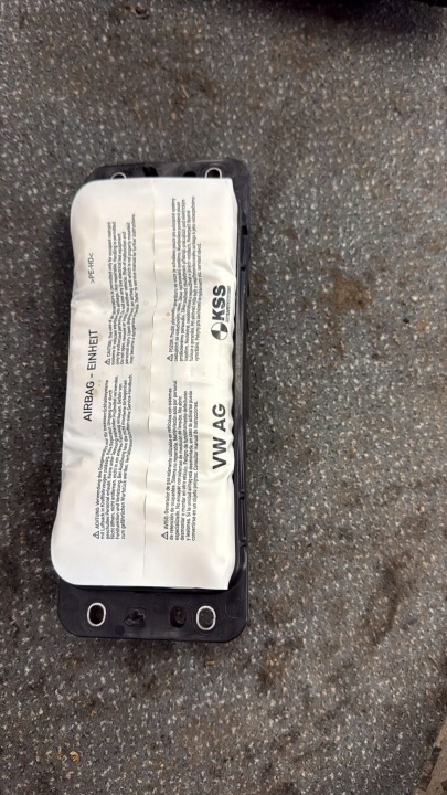 1875. légzsák AIRBAG VW T6 7E0880204D