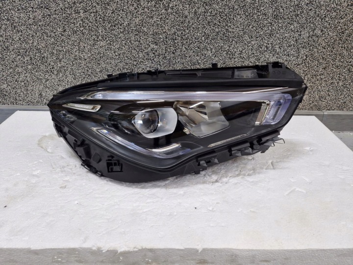 Licht rechts Mercedes CLA W118 Full Led High Led Performance 2019