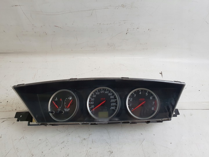 NISSAN PRIMERA P12 dials dials 1,6B AU860 03r.