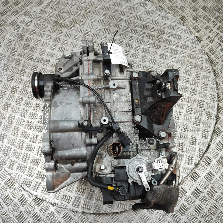 HYUNDAI i40 VF Gearbox 2013 A6MF1 6