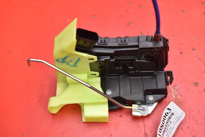 de la Serrure Portière Droite Avant Avant EU 81320-R2000 KIA SPORTAGE 5 V 21-25
