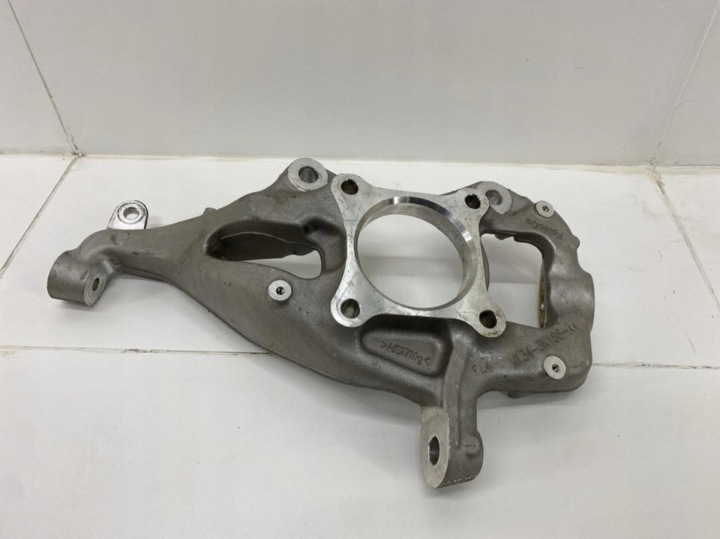 otoč čepu předek levá strana Ford F-150 14 P702 2021 ML34-3K186-AA