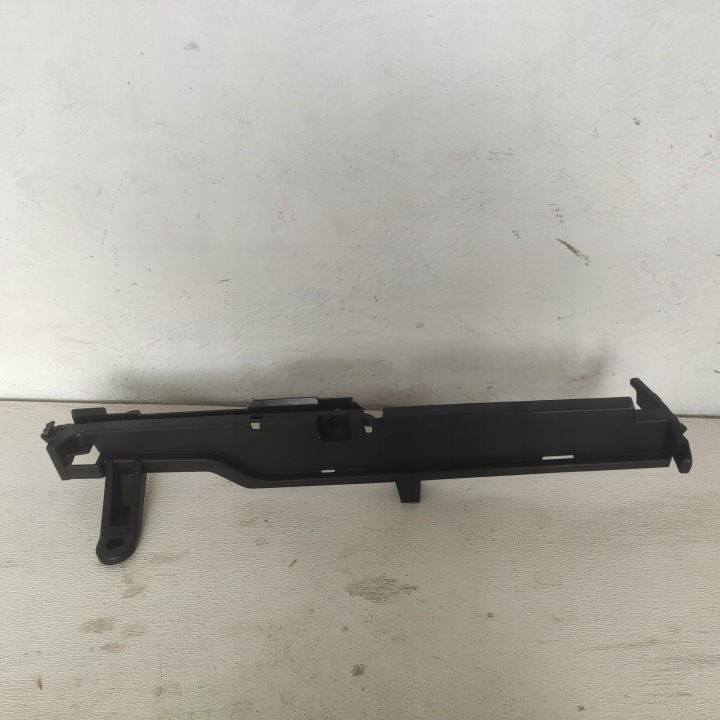 VOLVO XC40 2018 console of the floor boot right 31440889