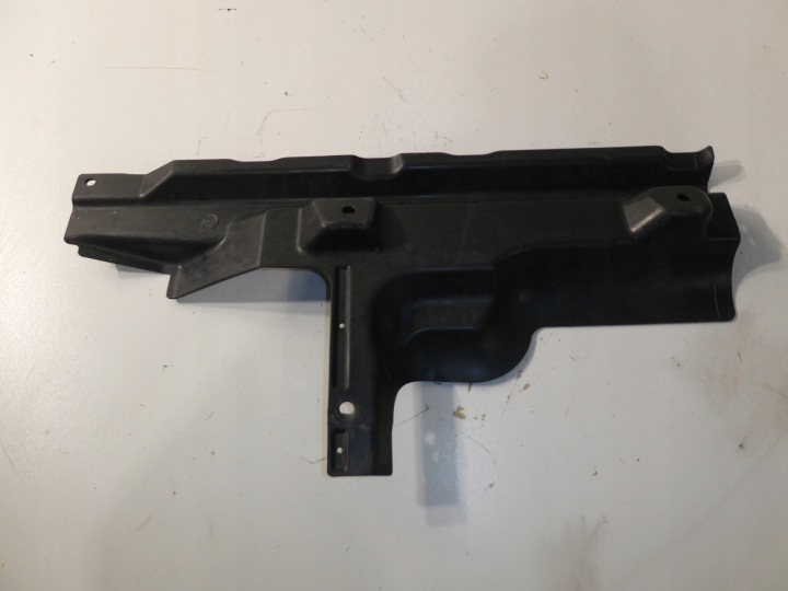 BLENDE ABDECKUNG UNTERFAHRSCHUTZ LINKS HECK VW T5 T6 7E1825311