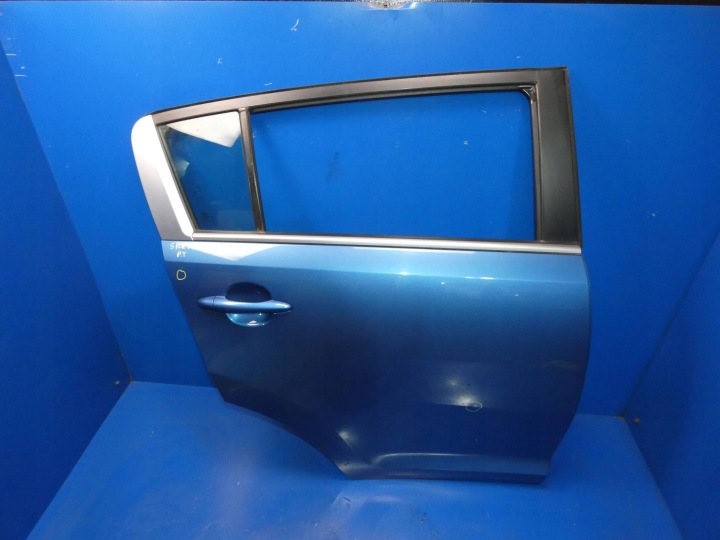 KIA SPORTAGE III 3 PORTA Portiera Destro Destra posteriore posteriore MALE WGNIOTKI