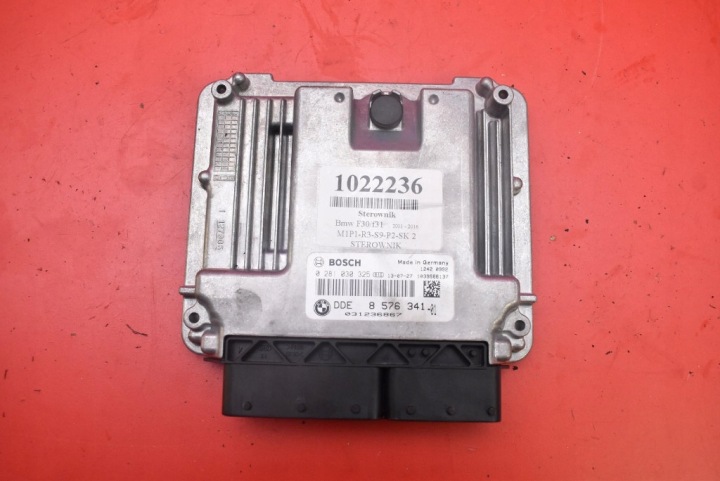 Bedienteil DES MOTORS 8576341 0281030325 BMW F30 F31 2.0D 143 KM 11-16