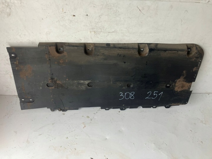 Blende Abdeckung Unterfahrschutz rechts PEUGEOT 308 T9 SW KOMBI 9815314680 #251