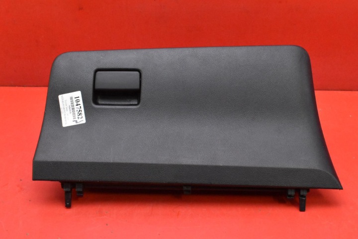 passenger compartment of the passenger EU 55550-0D151 TOYOTA YARIS 3 III LIFT 17-19