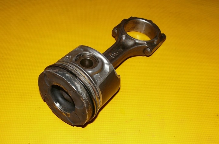 piston Mitsubishi L200 2.5 DiD Mitsubishi Pajero Sport 2.5 DI-D 4D56U