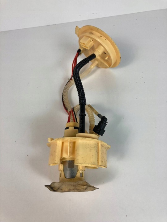 Volkswagen Touareg III 3.0 TDI Pompe alimentation carburant 4M4919088