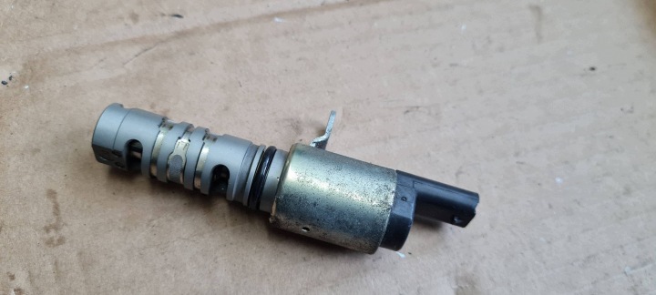 A3 8V sensore ZMIENNEJ FAZY della distribuzione SKODA OCTAVIA III 04E906455D