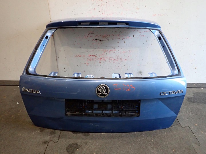 Porte arrière coffre hayon SKODA OCTAVIA III KOMBI 2012- 5E
